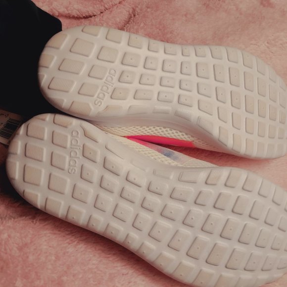 BigKids (womens 7) PINK Adidas NWT - Picture 4 of 7